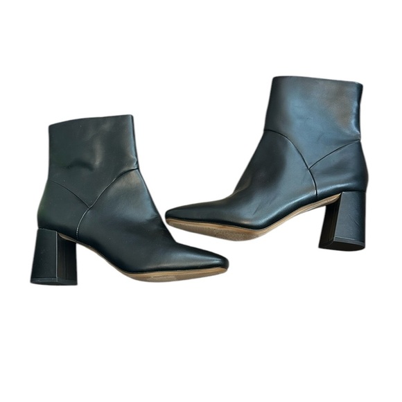 Nordstrom Black Vegan Booties 10 - Picture 1 of 3